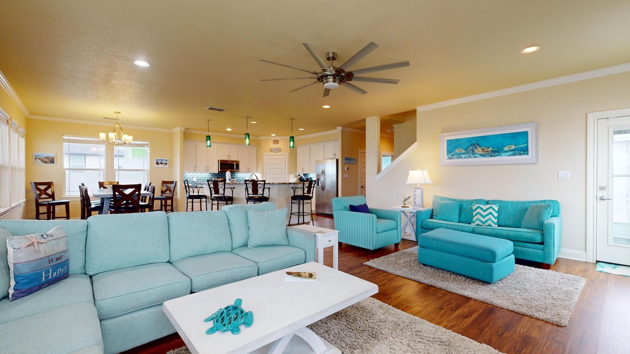 Photo of Livingroom in Safe Harbor
