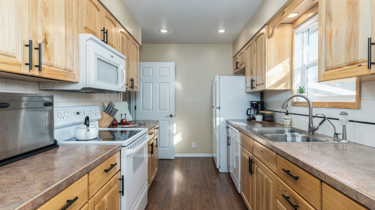 Photo of Kitchen in Lava Hot Springs