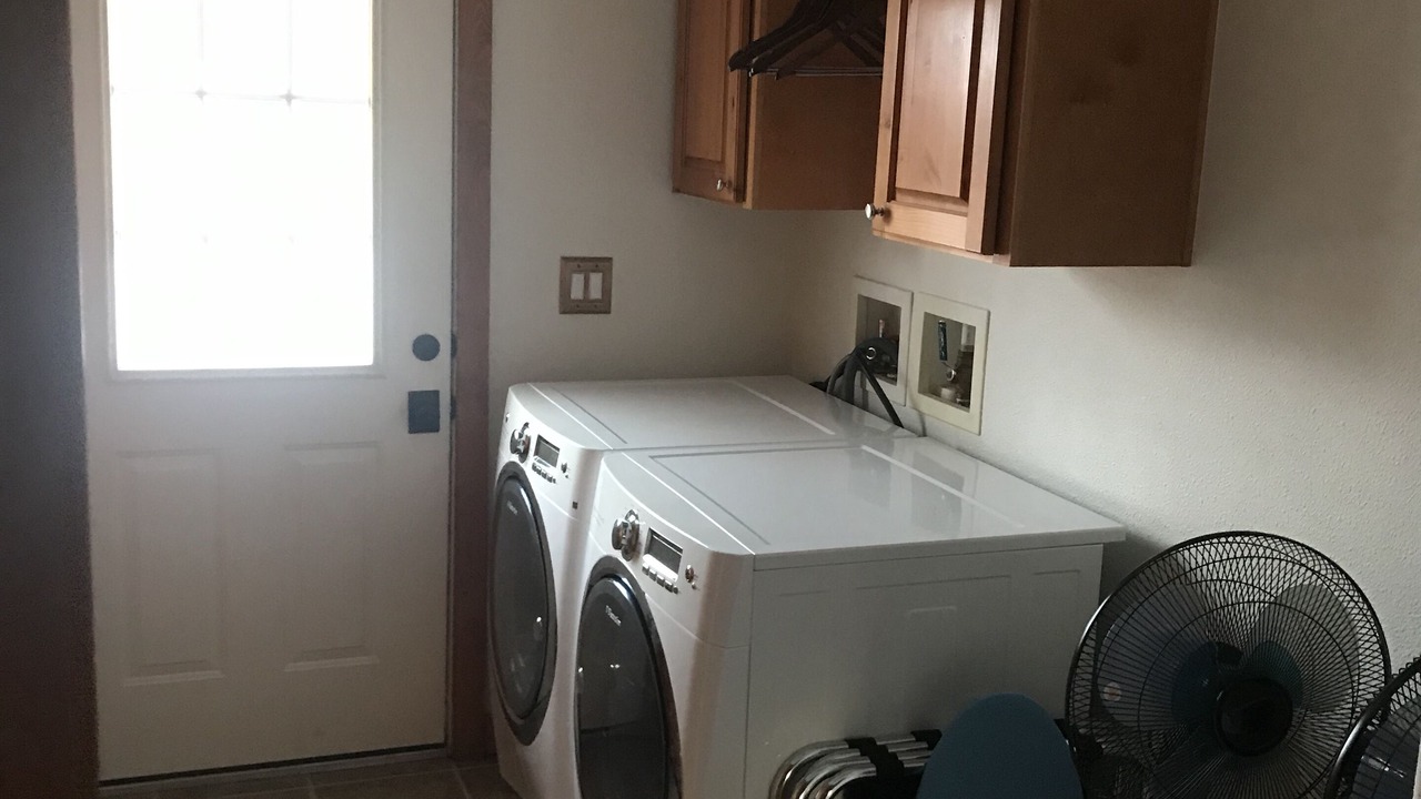Photo of Bedroom in Gardiner