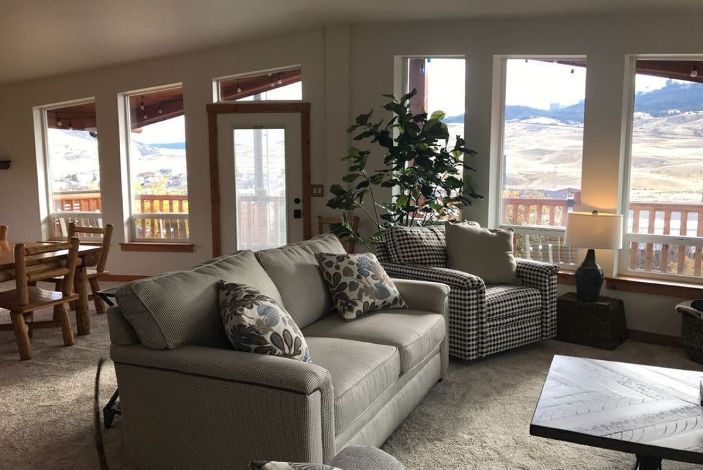 Photo of Bedroom in Gardiner