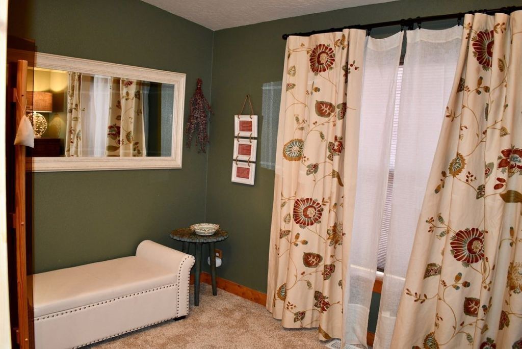 Photo of Bedroom in Gardiner