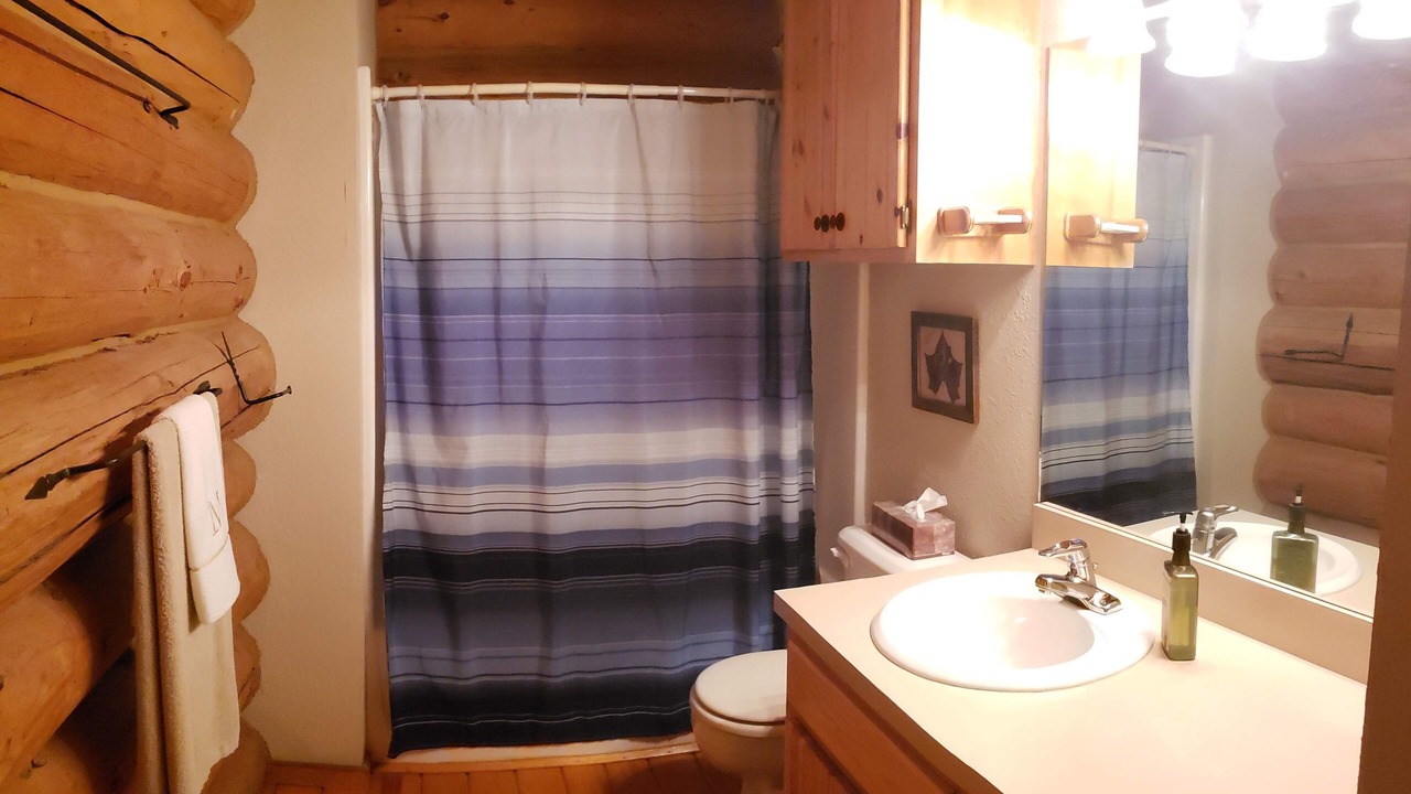 Photo of Bathroom in Hulbert