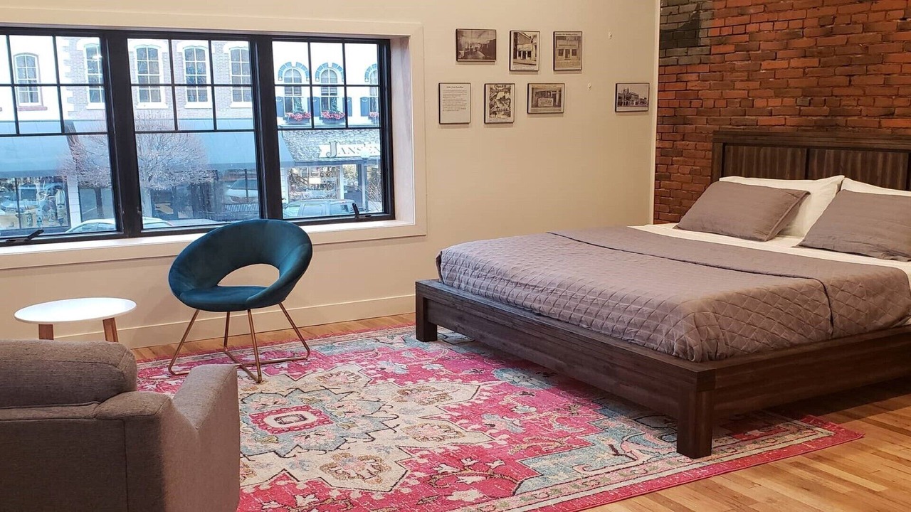 Photo of Bedroom in Pella
