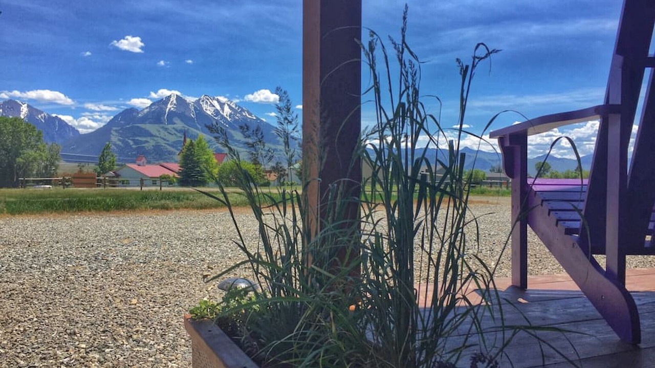 Photo of Outdoor in Emigrant