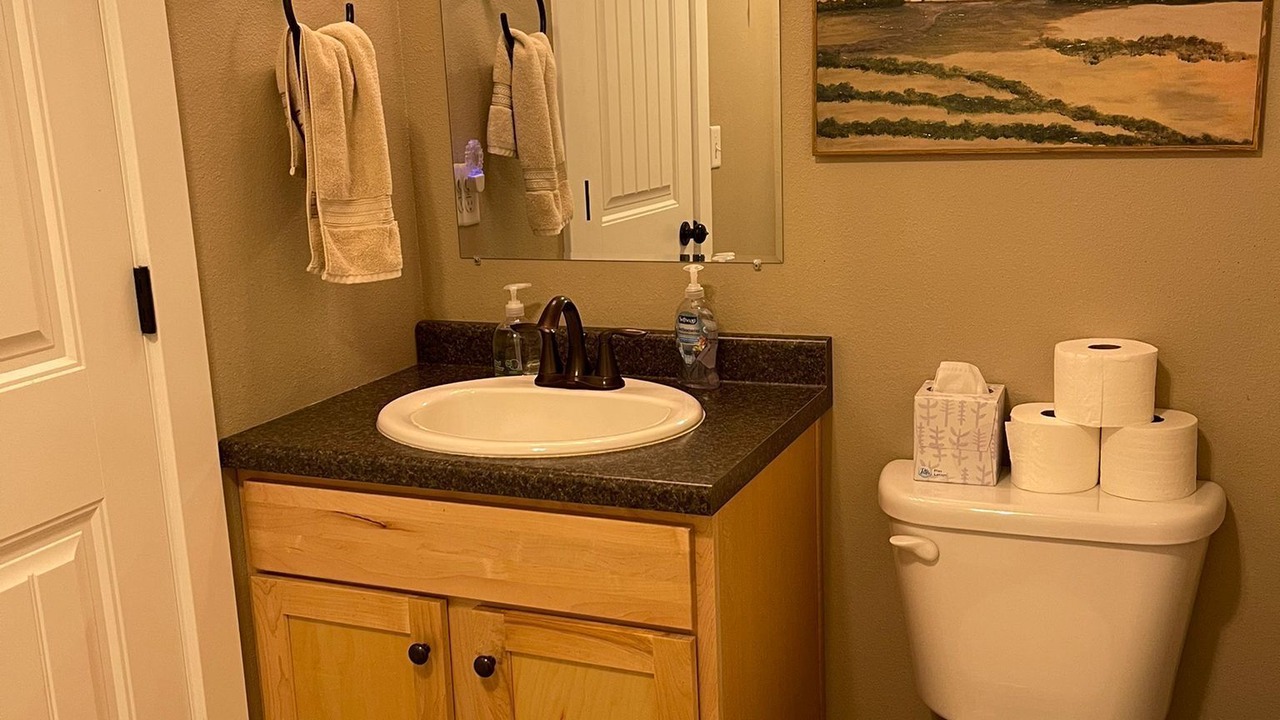 Photo of Bathroom in Williston