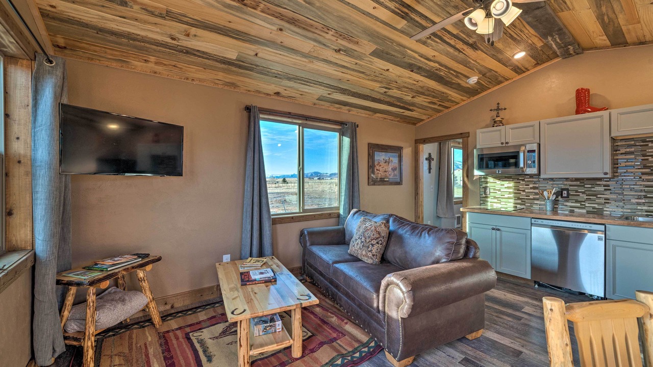 Photo of Livingroom in Livingston