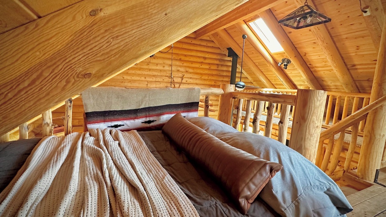 Photo of Bedroom in Alma