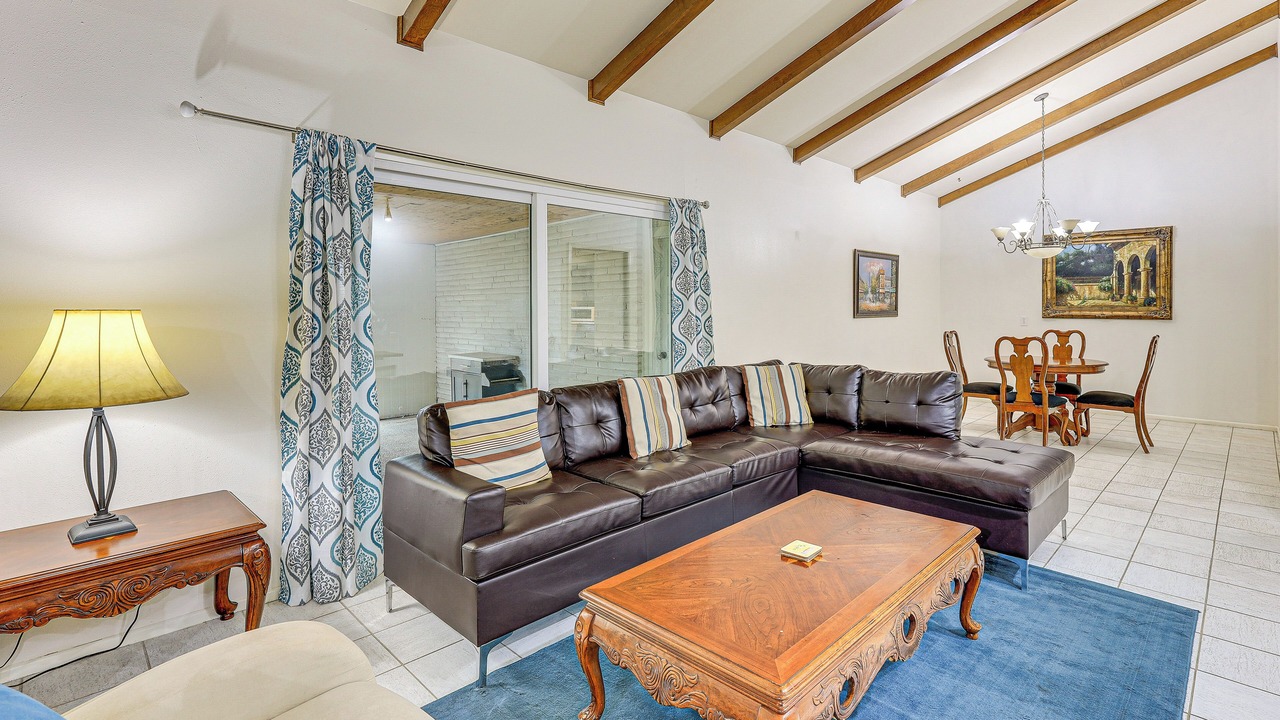 Photo of Bedroom in Medical Center District