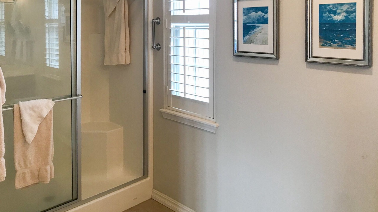 Photo of Bathroom in Bella Vista
