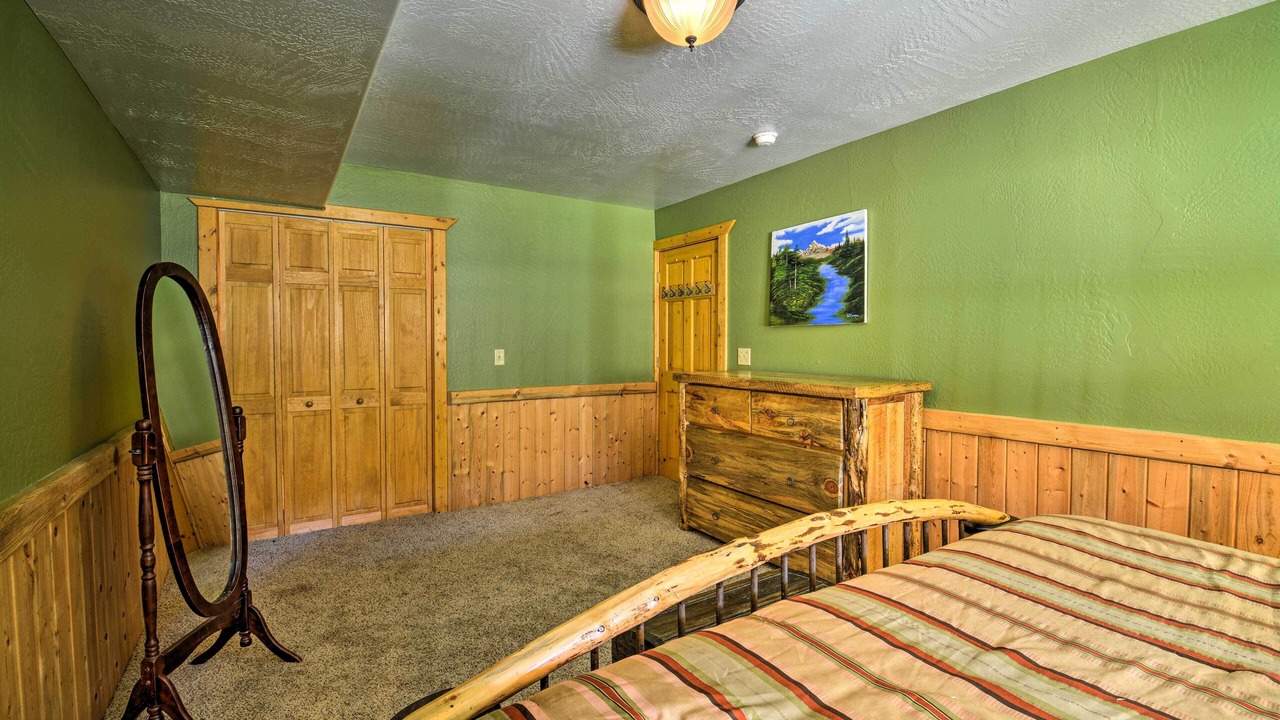 Photo of Bedroom in Conner