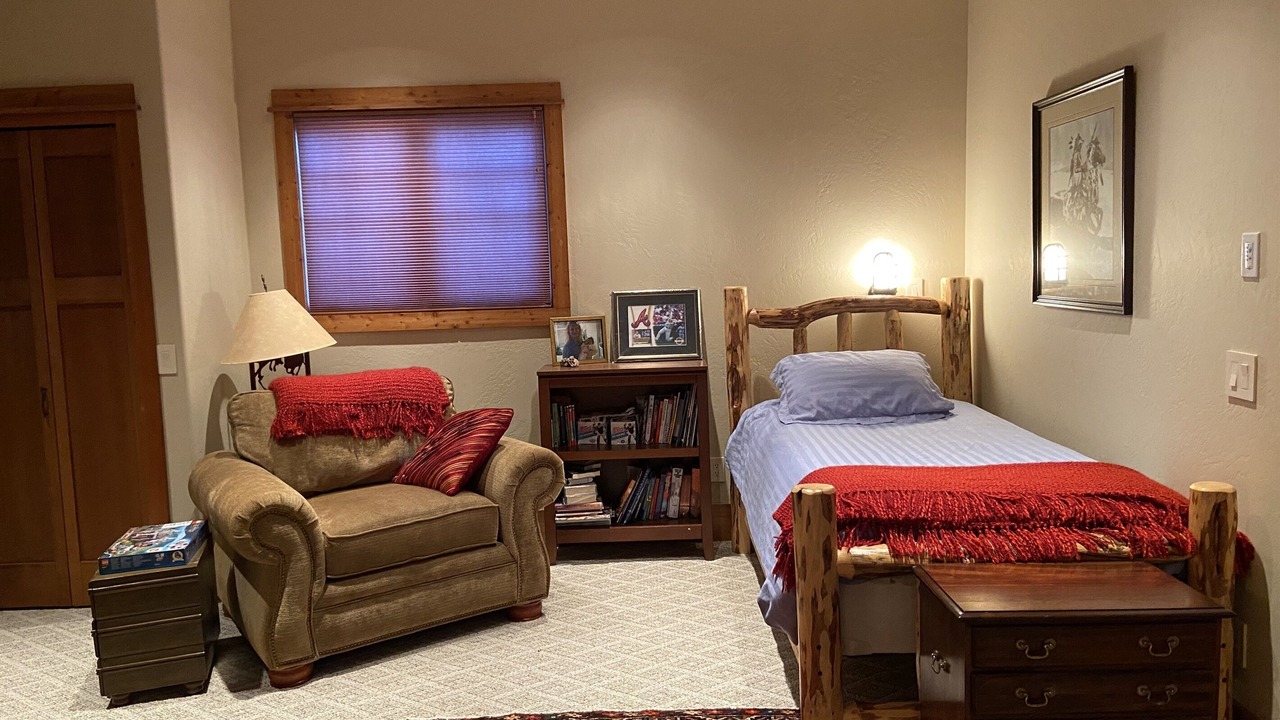 Photo of Bedroom in Cameron