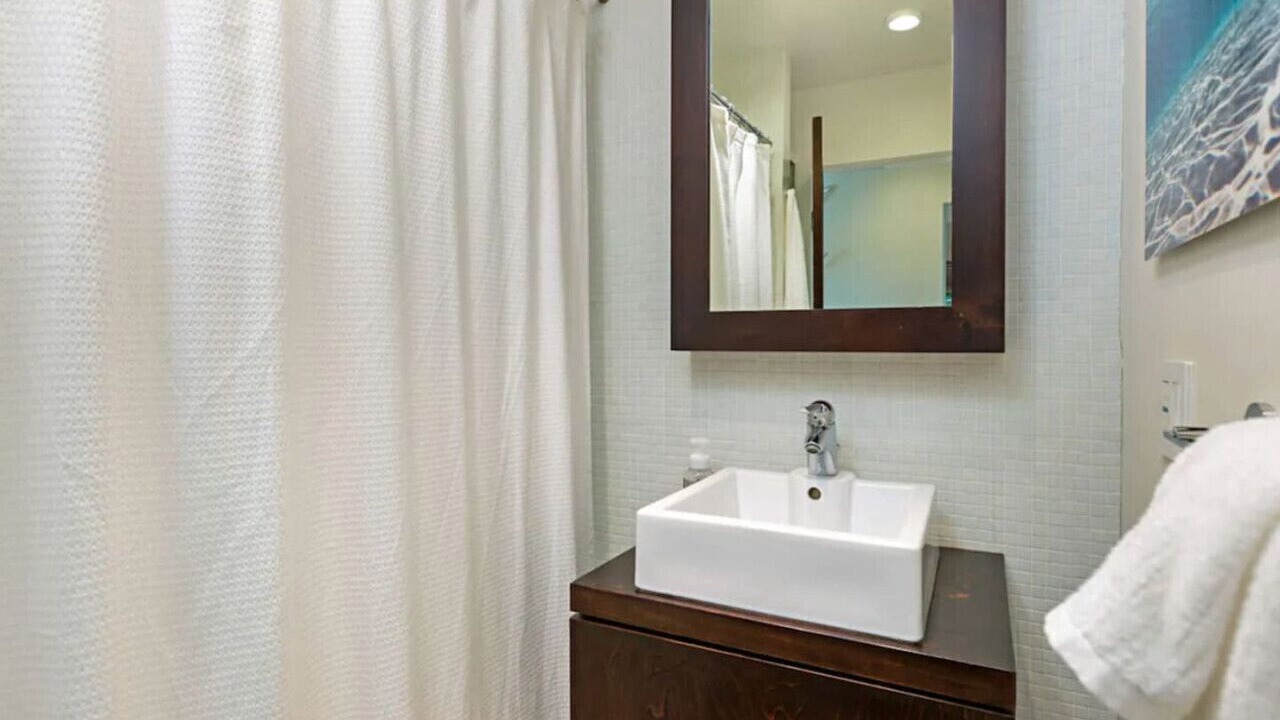 Photo of Bathroom in Sunset Cliffs