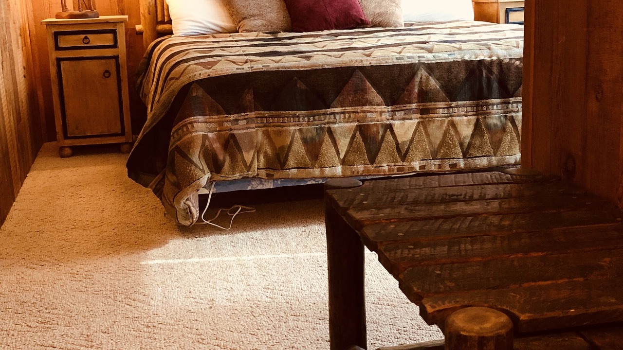 Photo of Bedroom in Four O'Clock