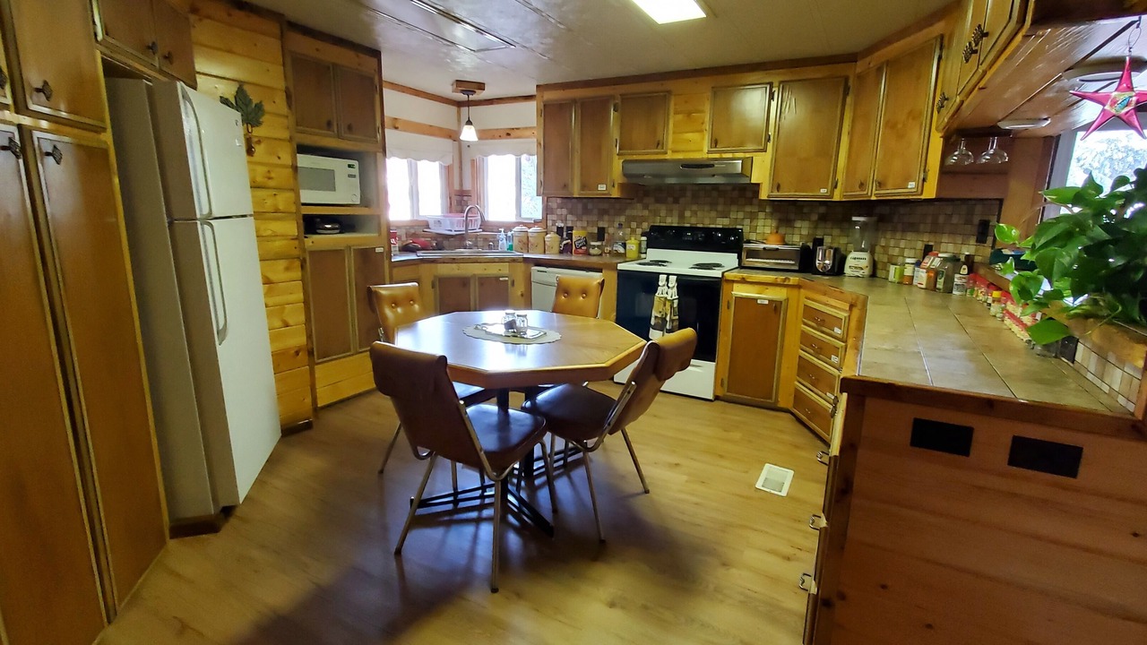 Photo of Kitchen in Salmon