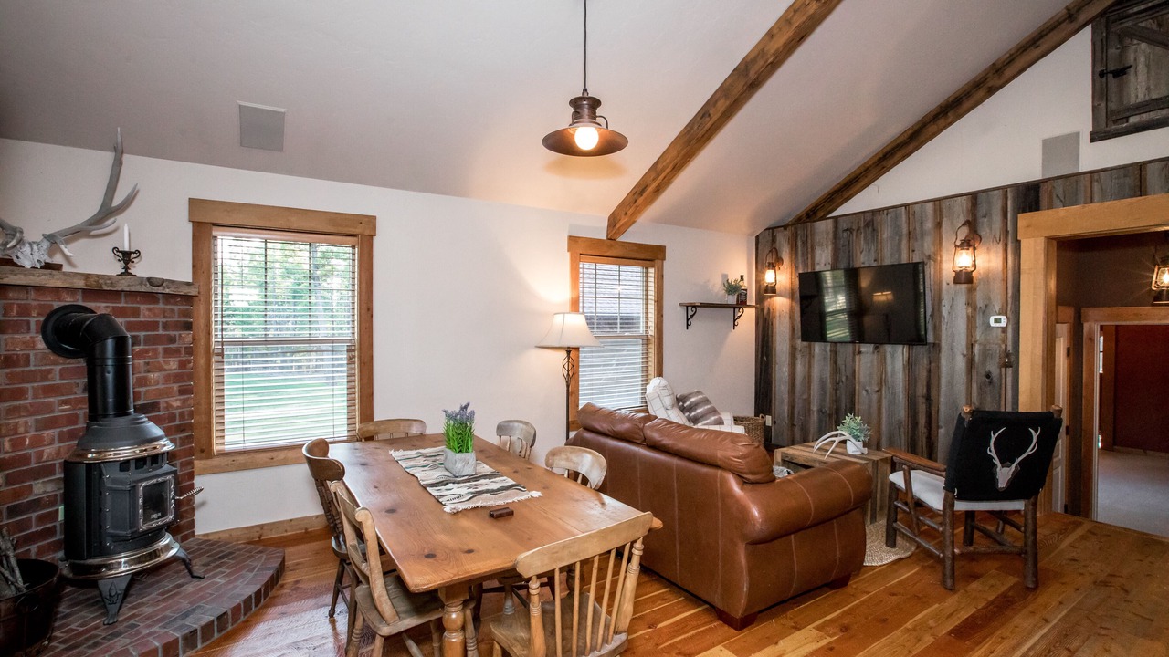 Photo of Livingroom in Whitefish