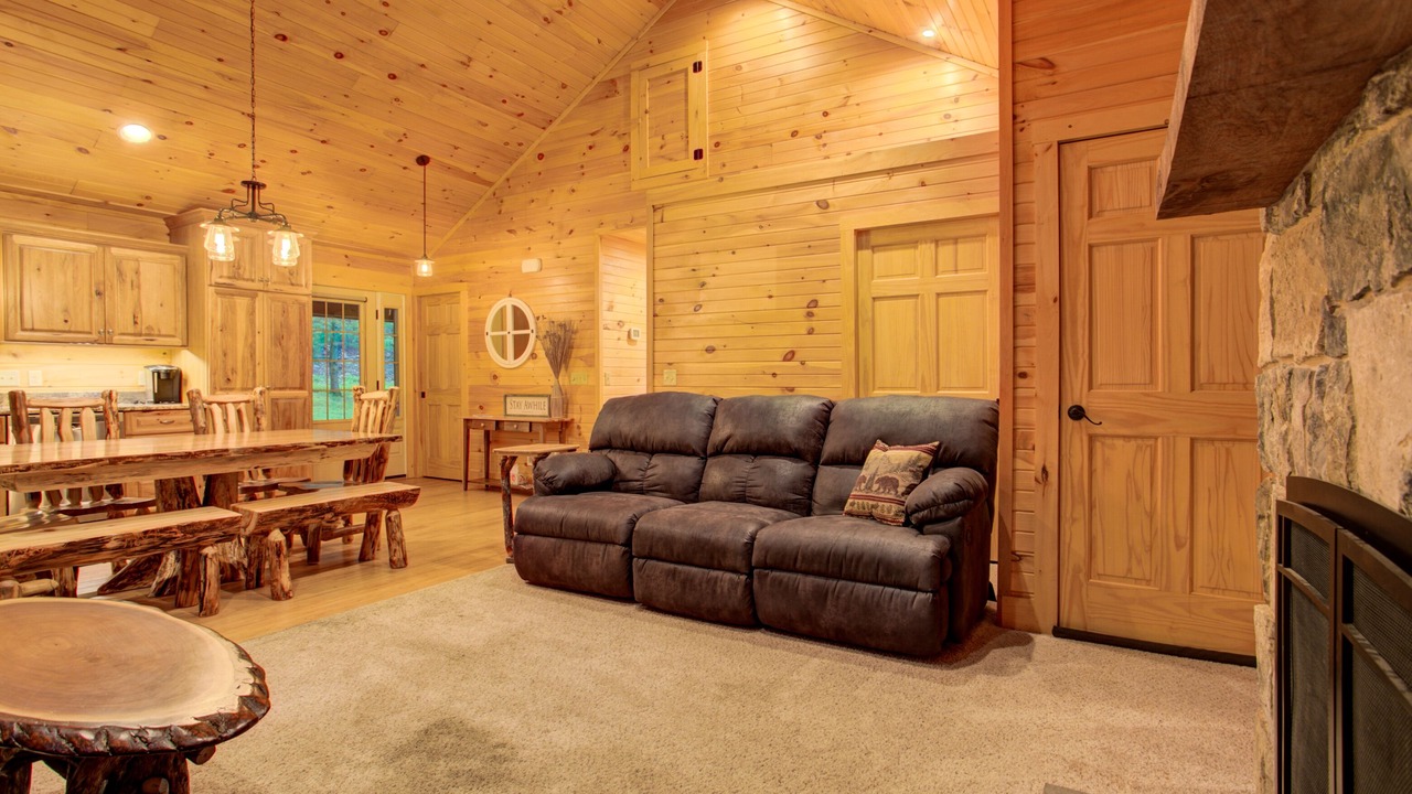 Photo of Livingroom in Laurelton