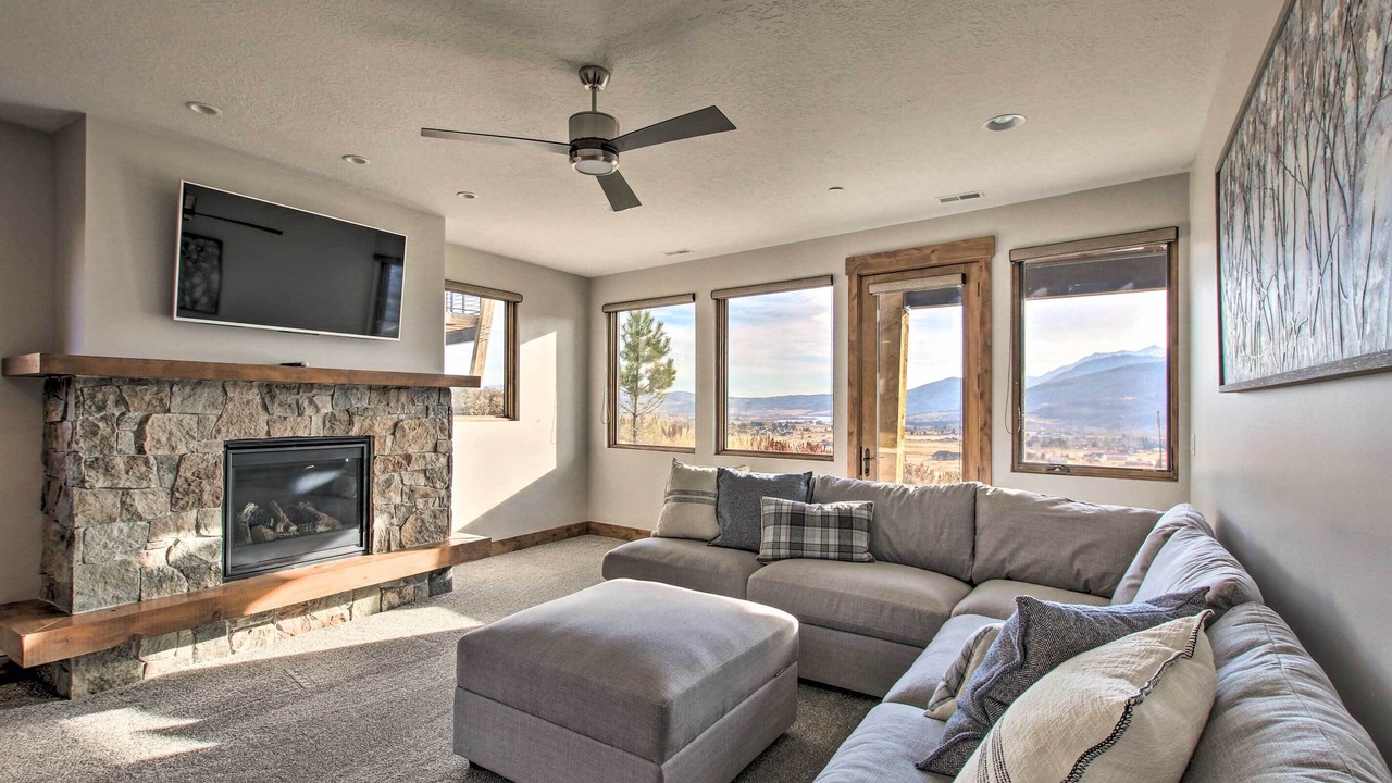 Photo of Livingroom in Eden