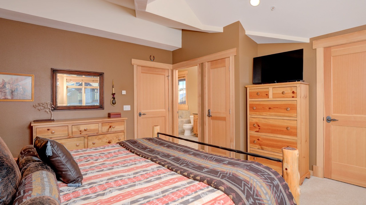 Photo of Others in Big Sky Meadow Village