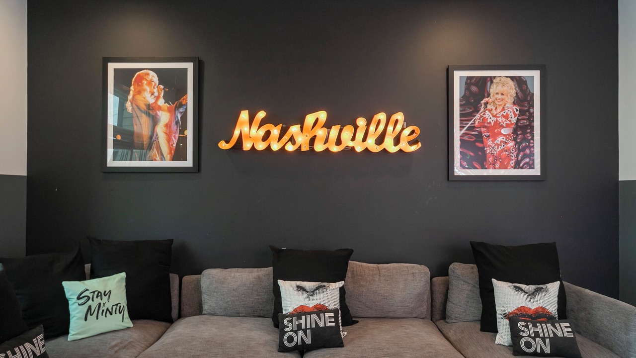 Photo of Others in Nashville