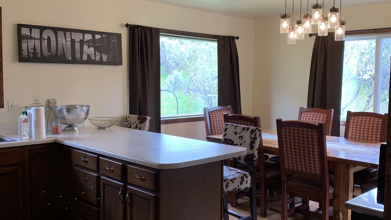Photo of Bedroom in Gardiner