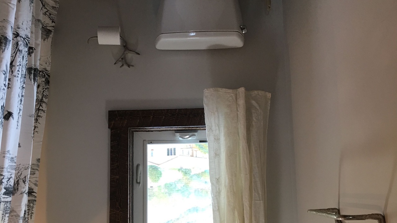 Photo of Bathroom in Gardiner