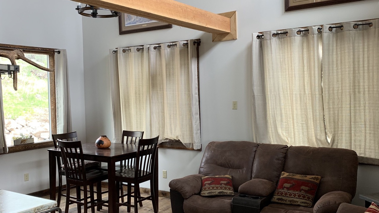 Photo of Bedroom in Gardiner