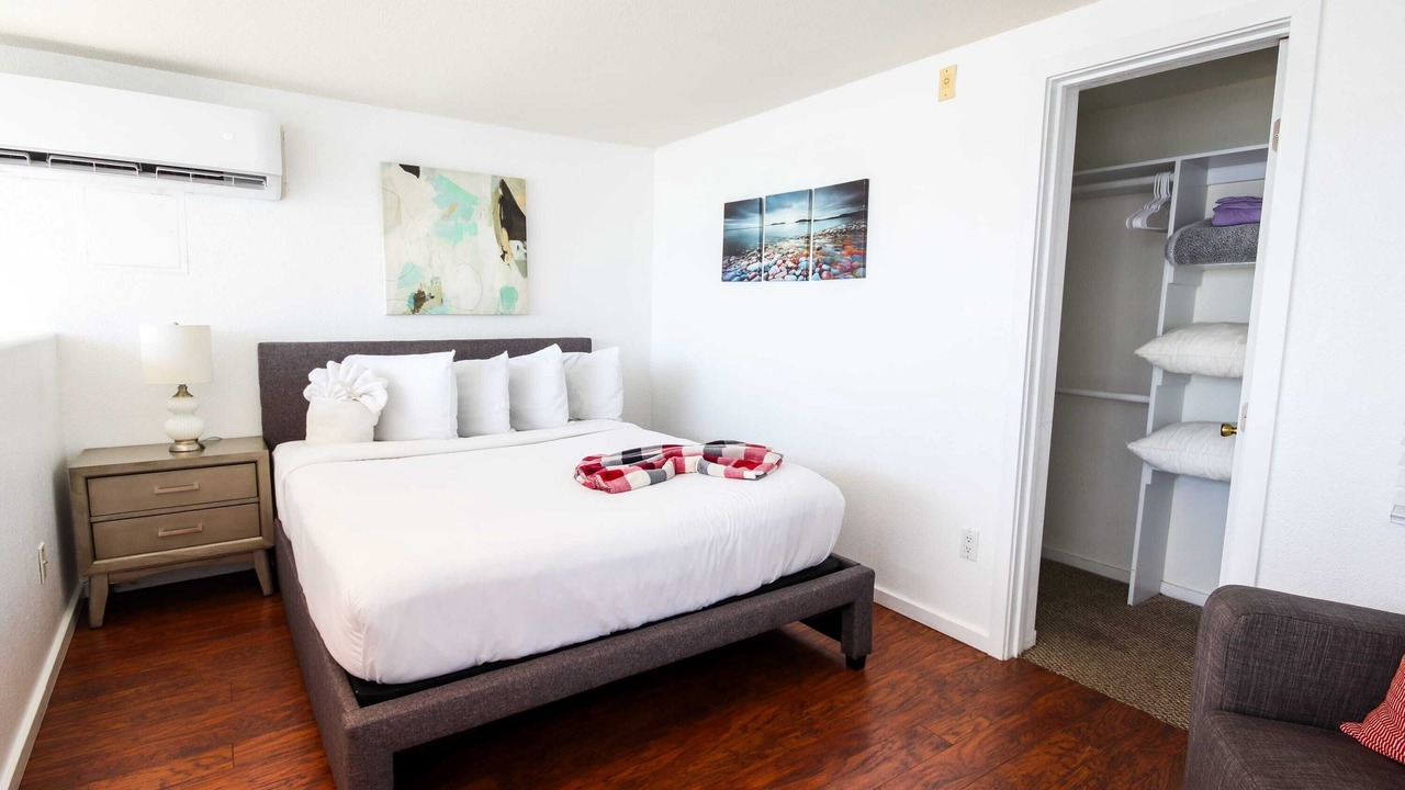 Photo of Bedroom in Little Italy