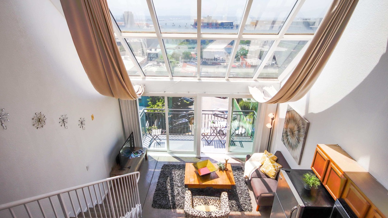 Photo of Livingroom in Little Italy