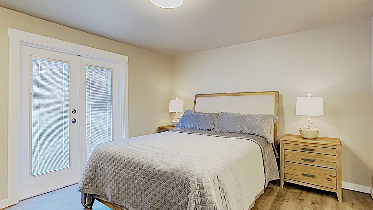 Photo of Bedroom in Poulsbo