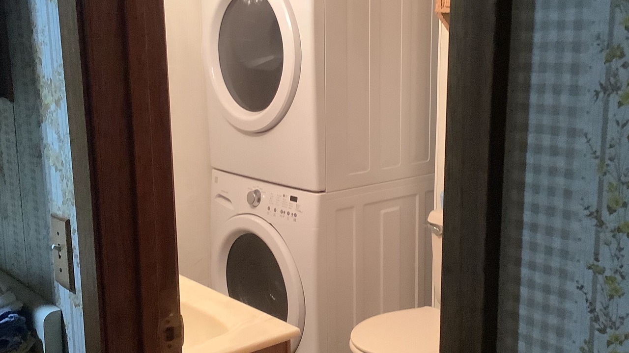 Photo of Bathroom in Rimrock