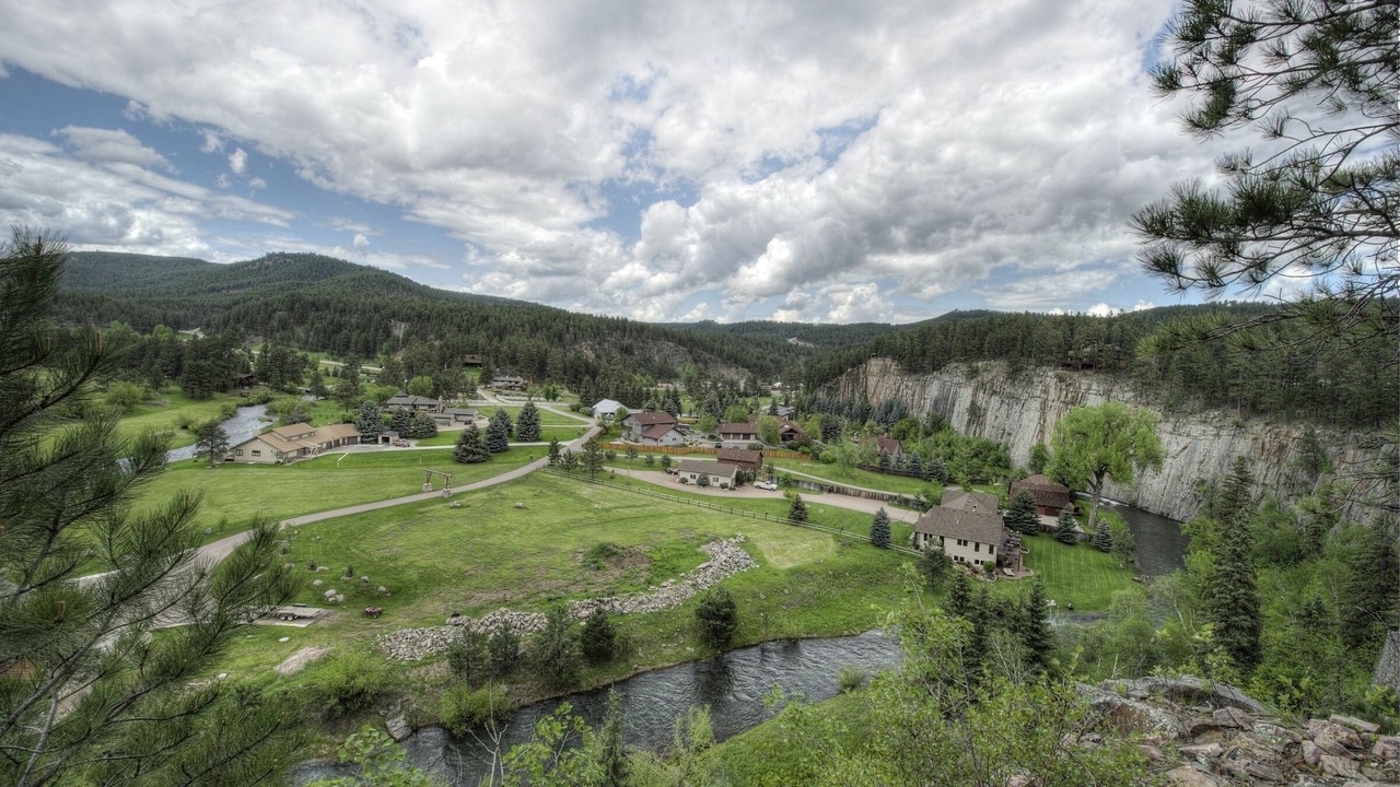Photo of Others in Rimrock