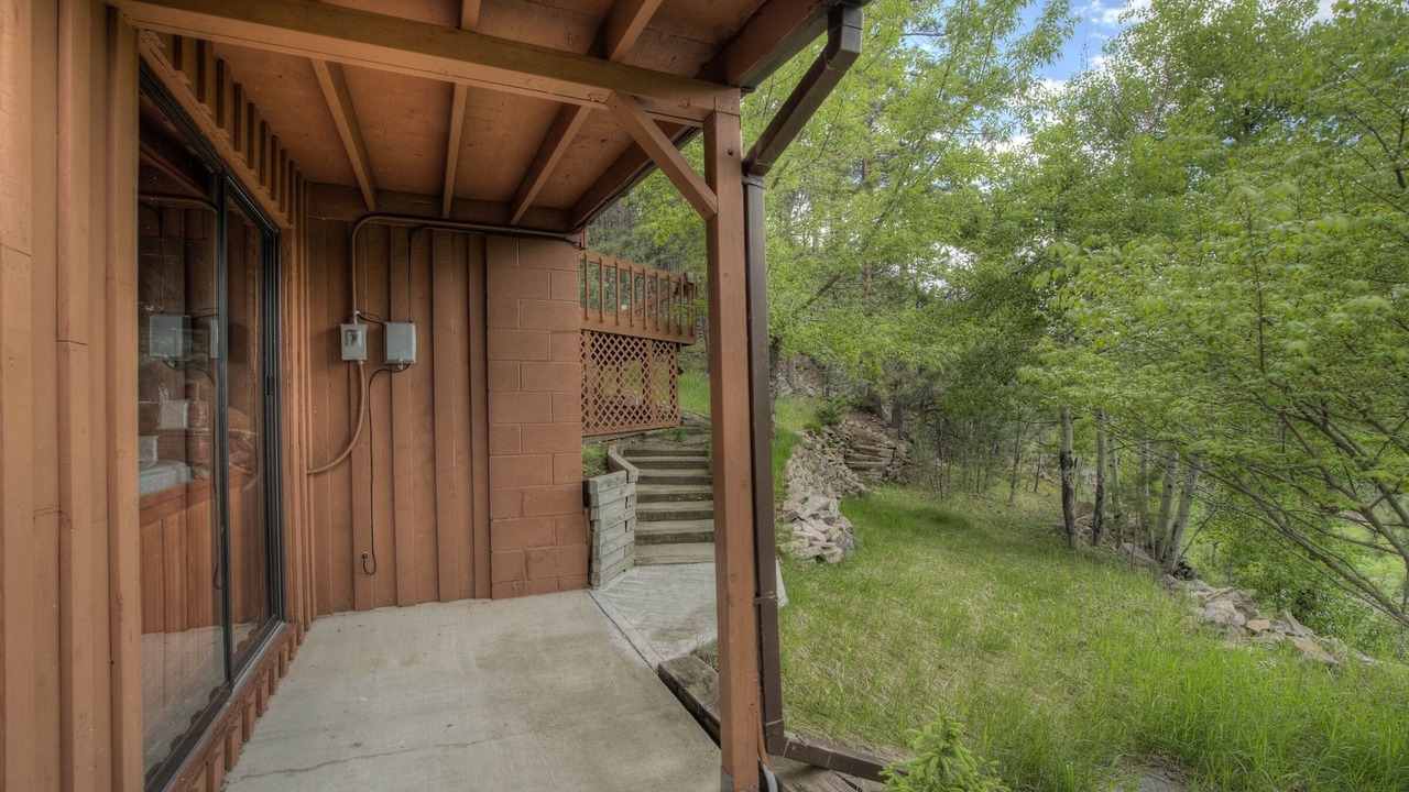 Photo of Bedroom in Rimrock