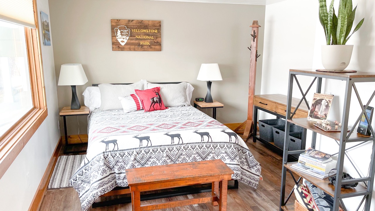 Photo of Bedroom in Gardiner