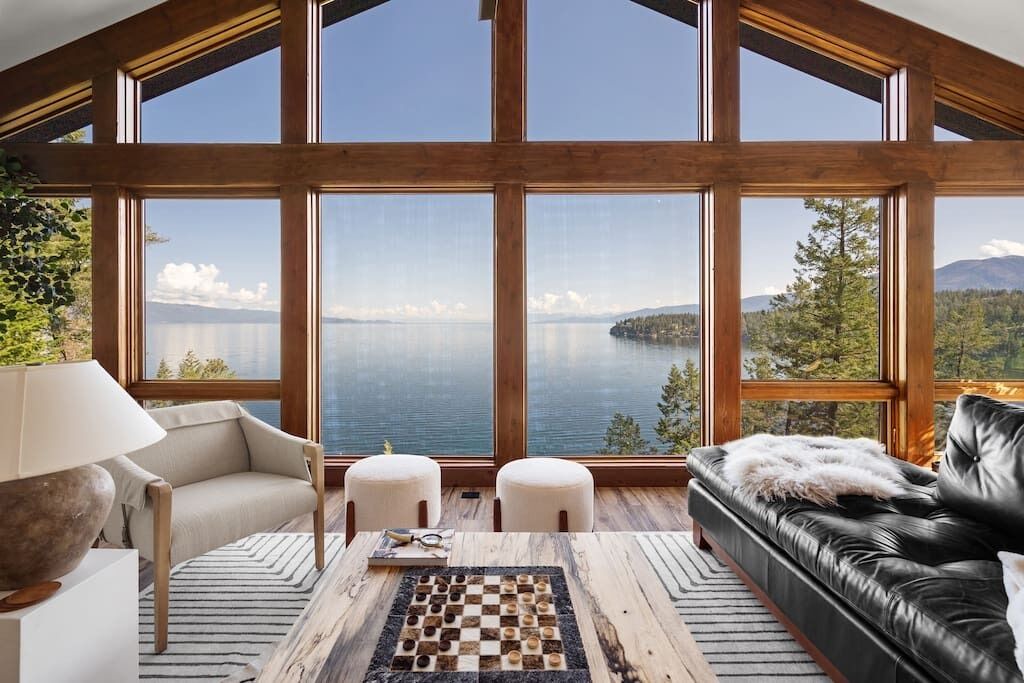 Photo of Livingroom in Mission Beach