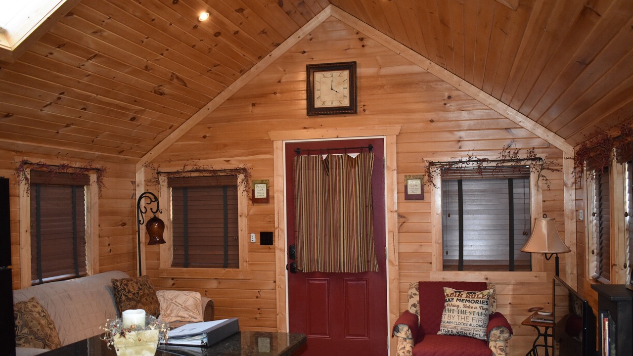 Photo of Livingroom in Perrysville