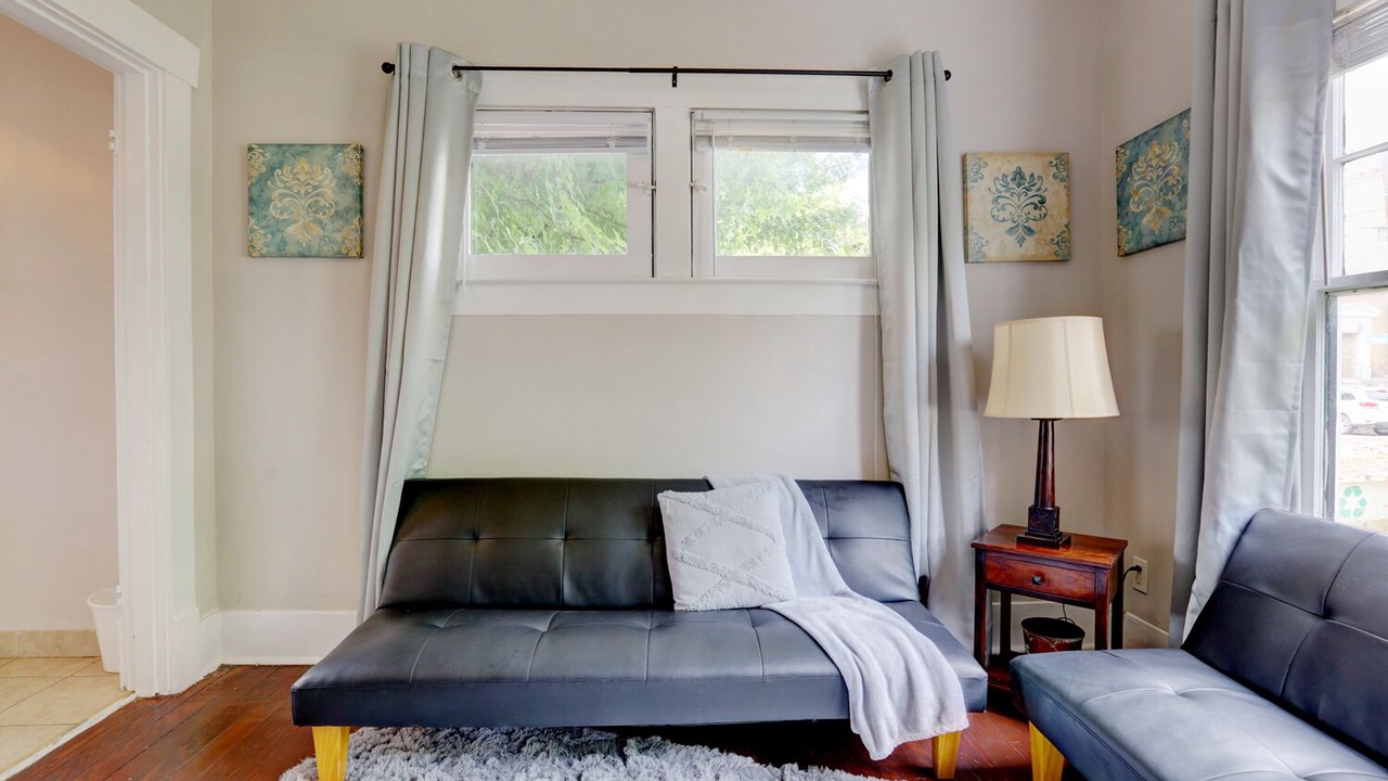 Photo of Livingroom in Shelby Park