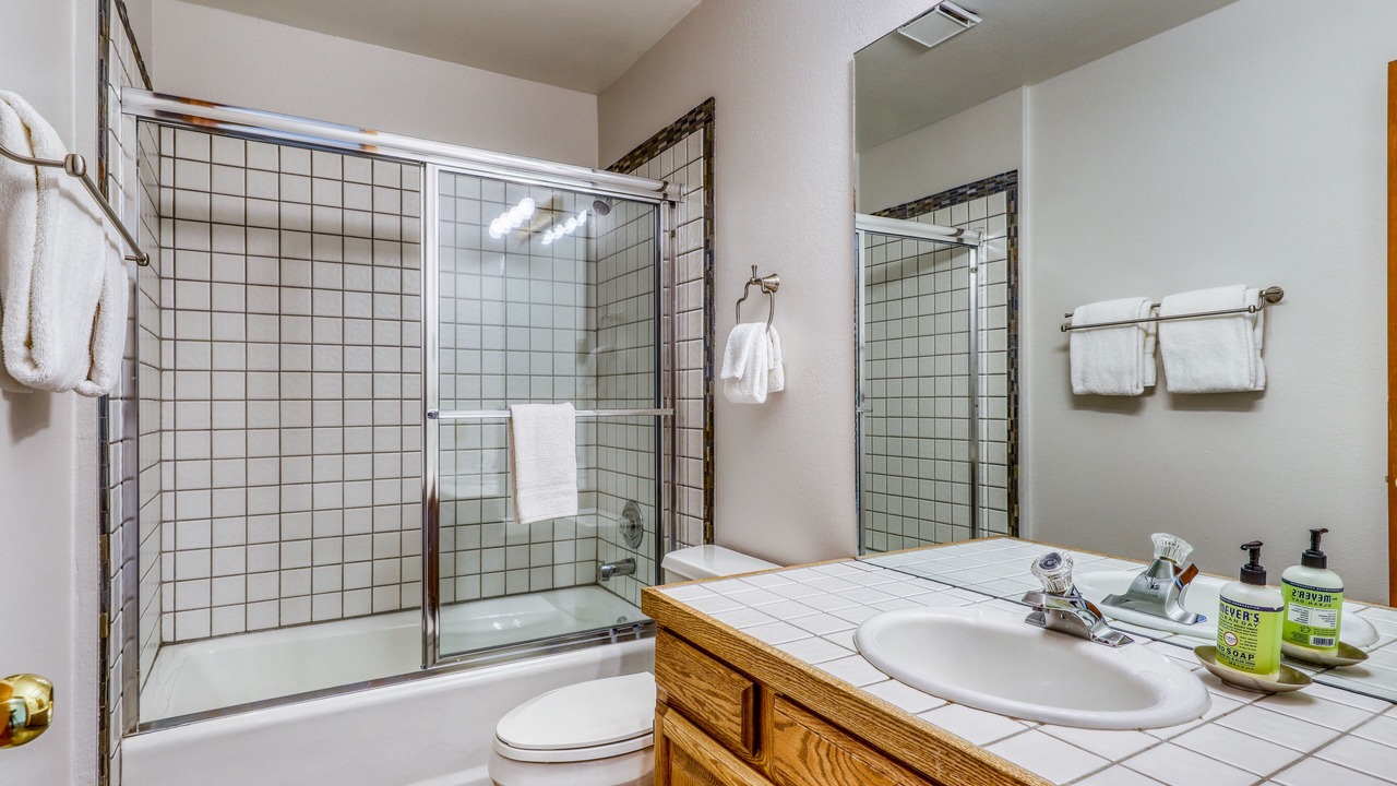 Photo of Bathroom in Warm Springs