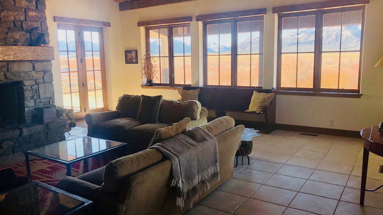 Photo of Livingroom in Stanley