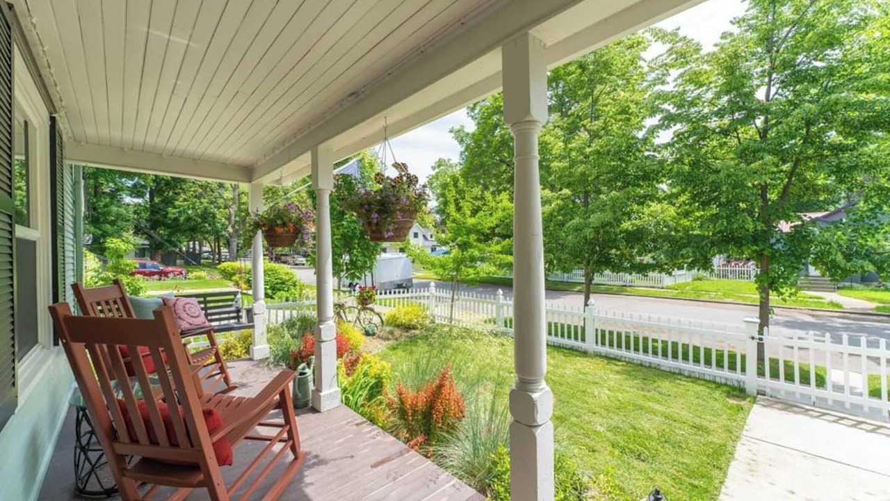 Photo of Outdoor in Garden District