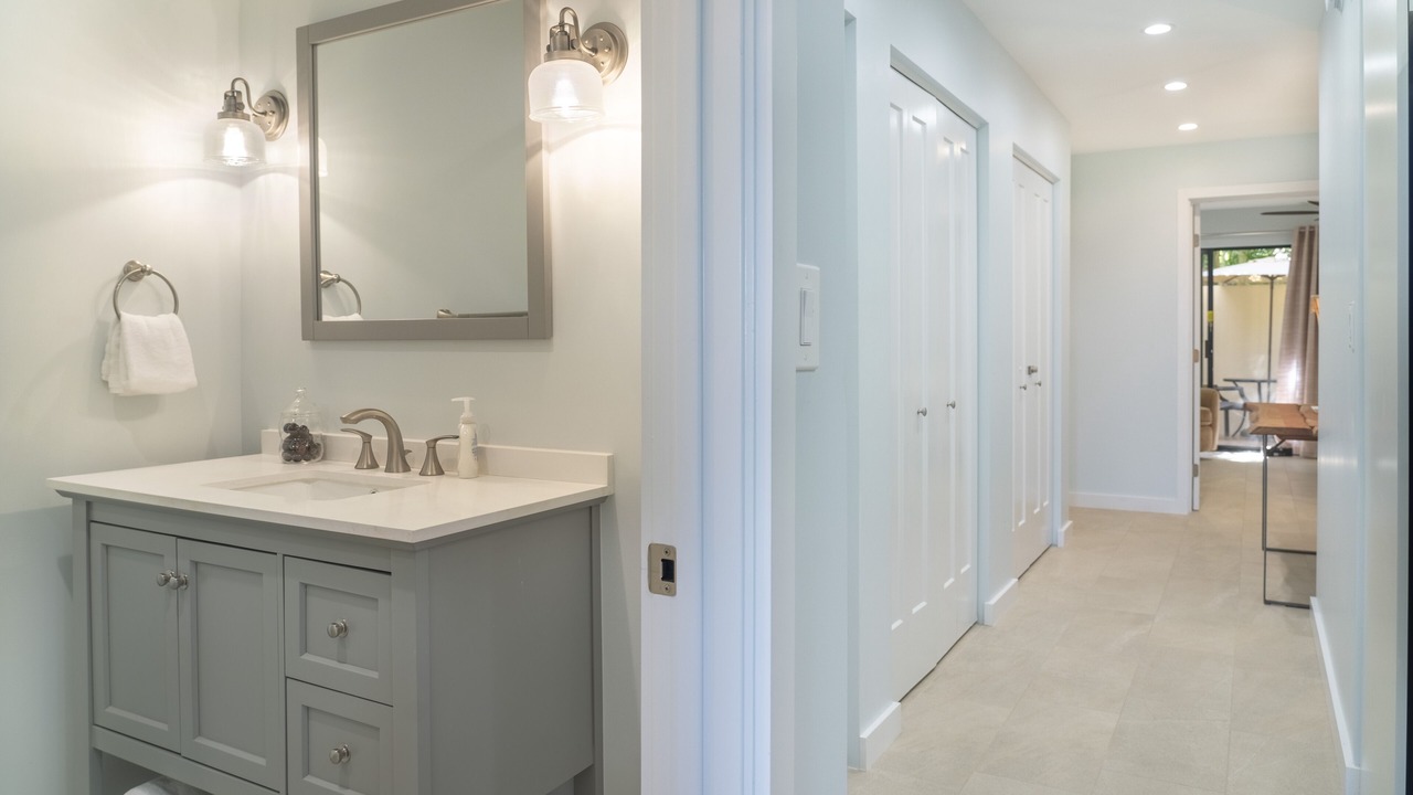Photo of Bathroom in Grahams Island State Park