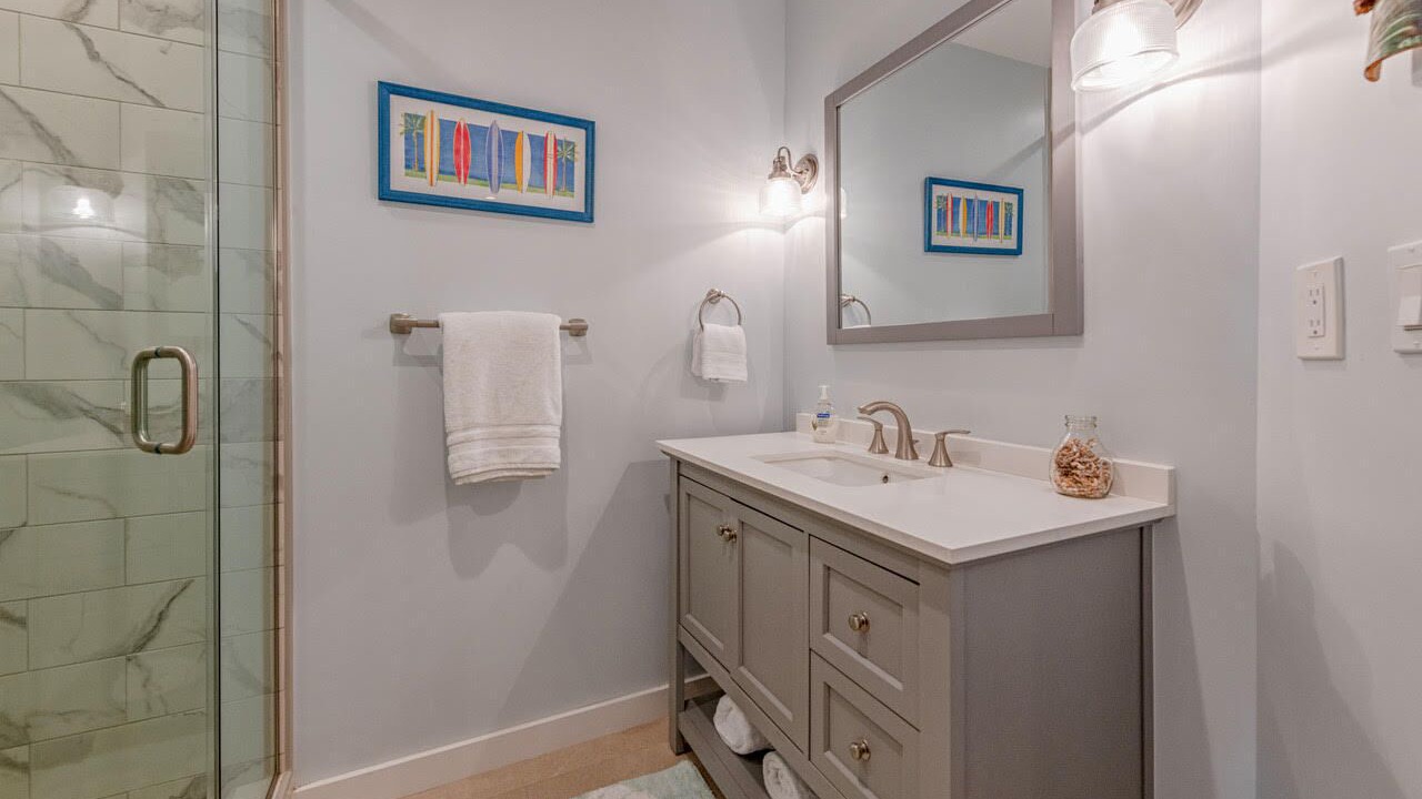 Photo of Bathroom in Grahams Island State Park