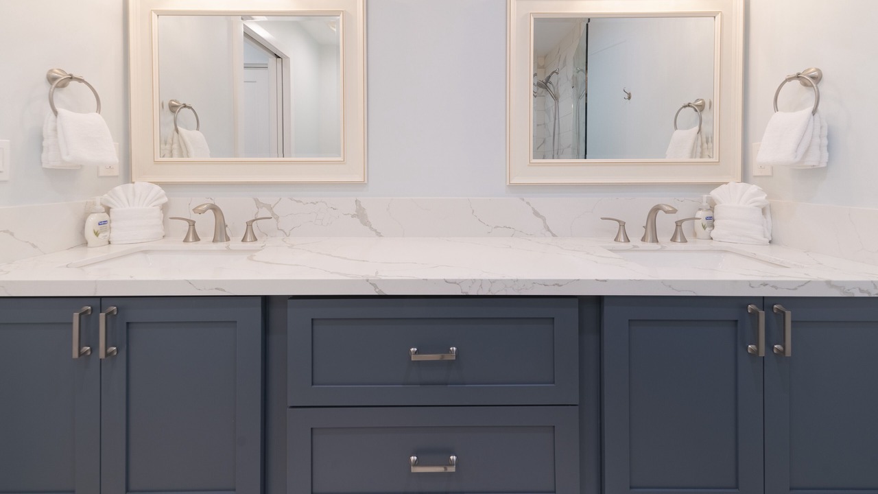 Photo of Bathroom in Grahams Island State Park