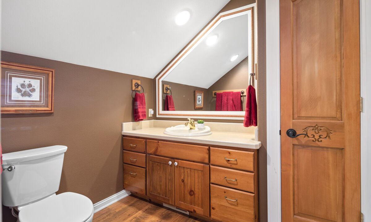 Photo of Bathroom in Edgar