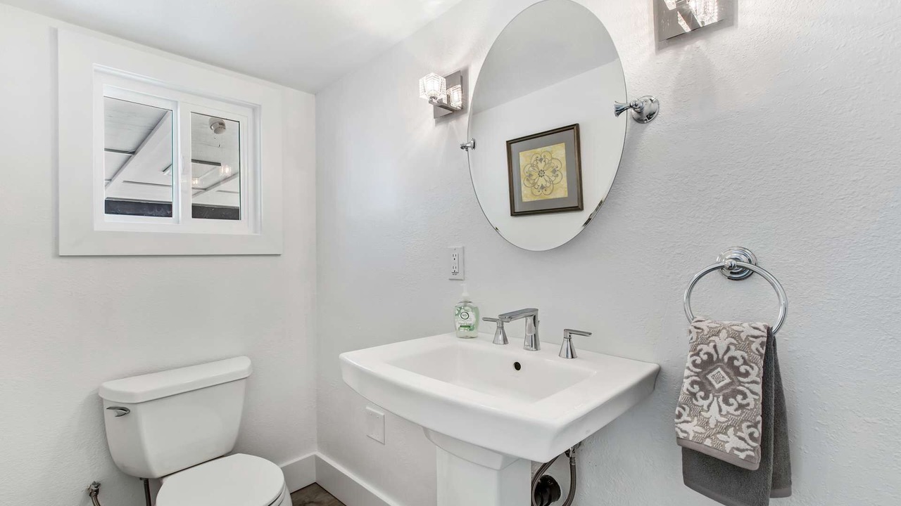 Photo of Bedroom in North End