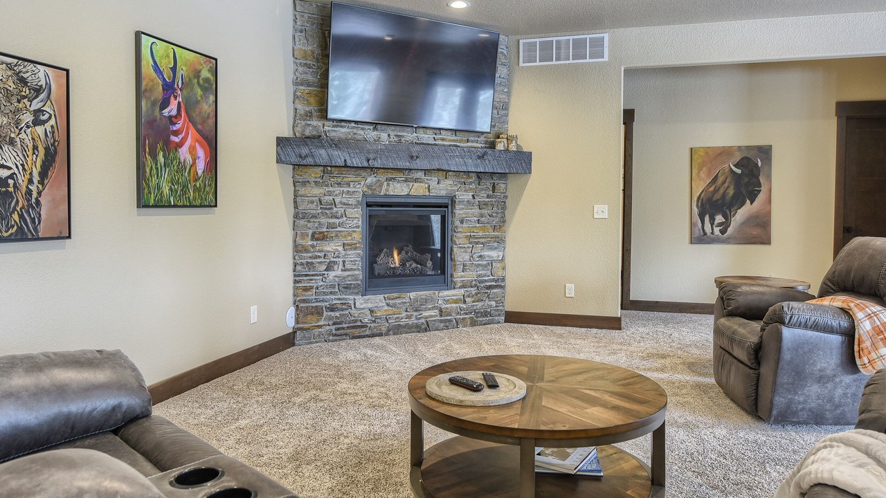 Photo of Livingroom in Deadwood