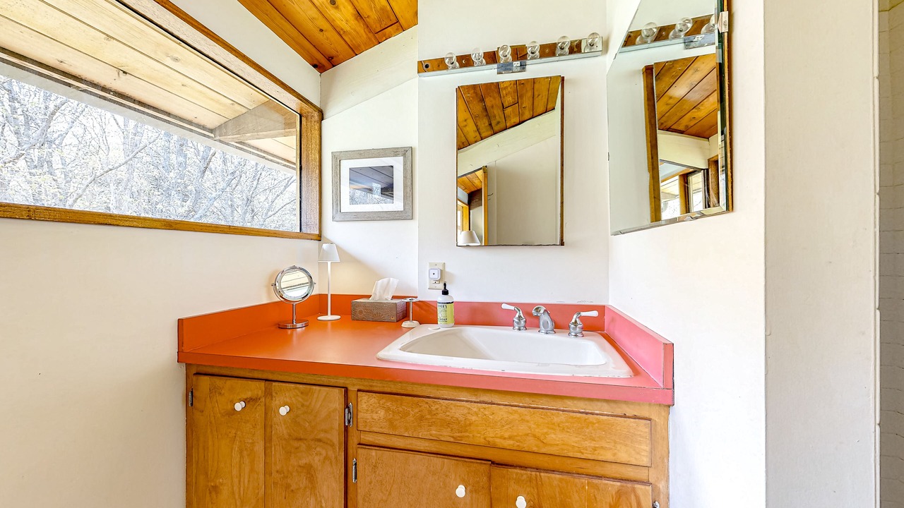 Photo of Bathroom in Chilmark
