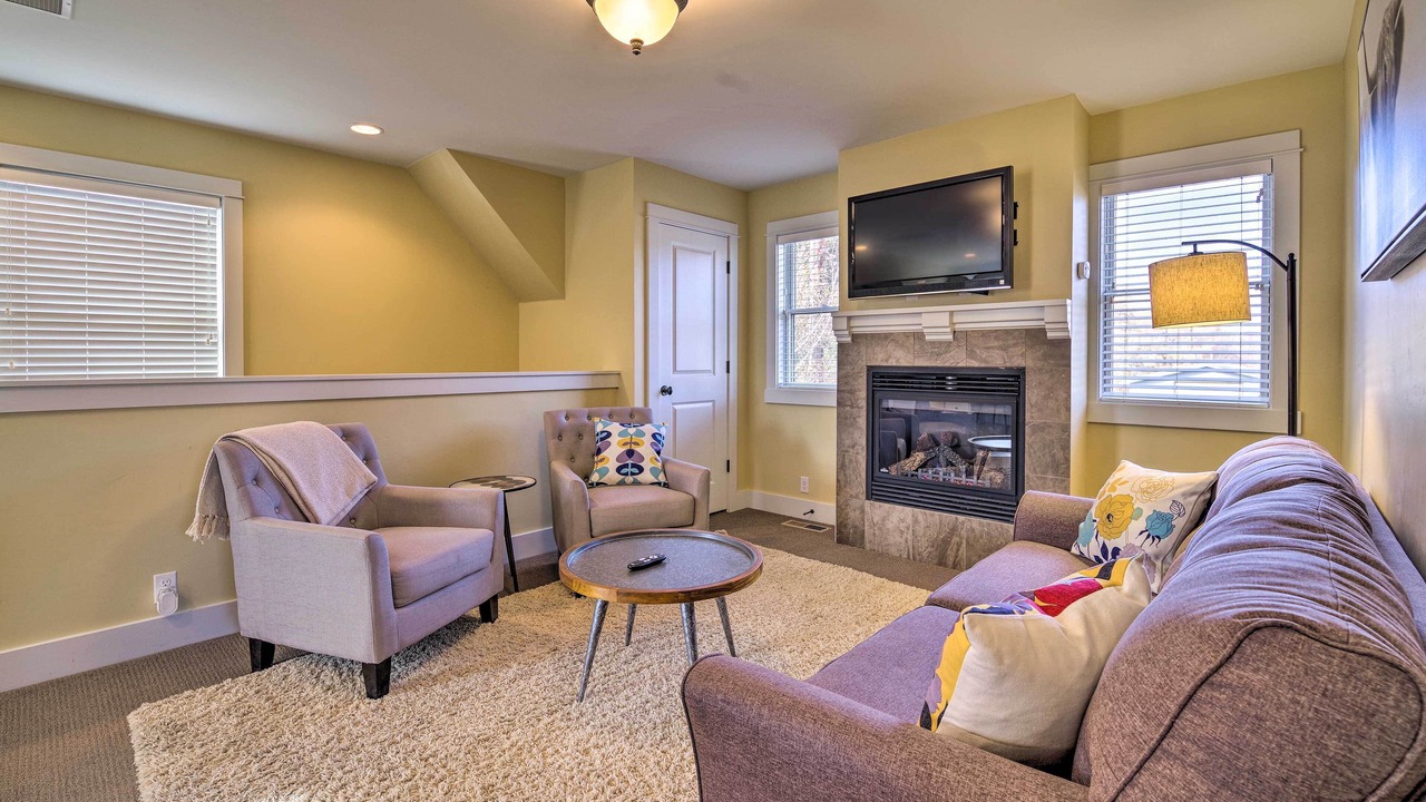 Photo of Livingroom in Hailey