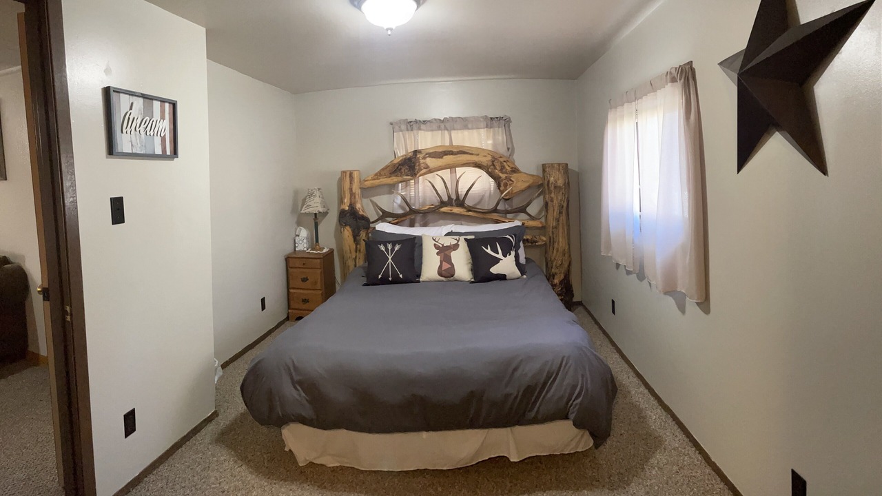 Photo of Bedroom in Dillon