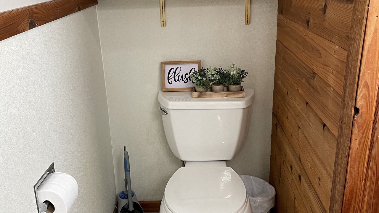 Photo of Bathroom in Dillon
