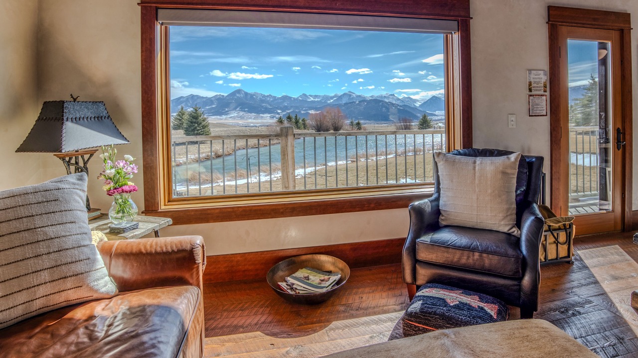 Photo of Livingroom in Livingston